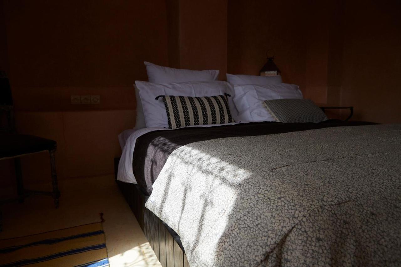 Hotel Kasbah Flilou à Ait Ougliff Extérieur photo