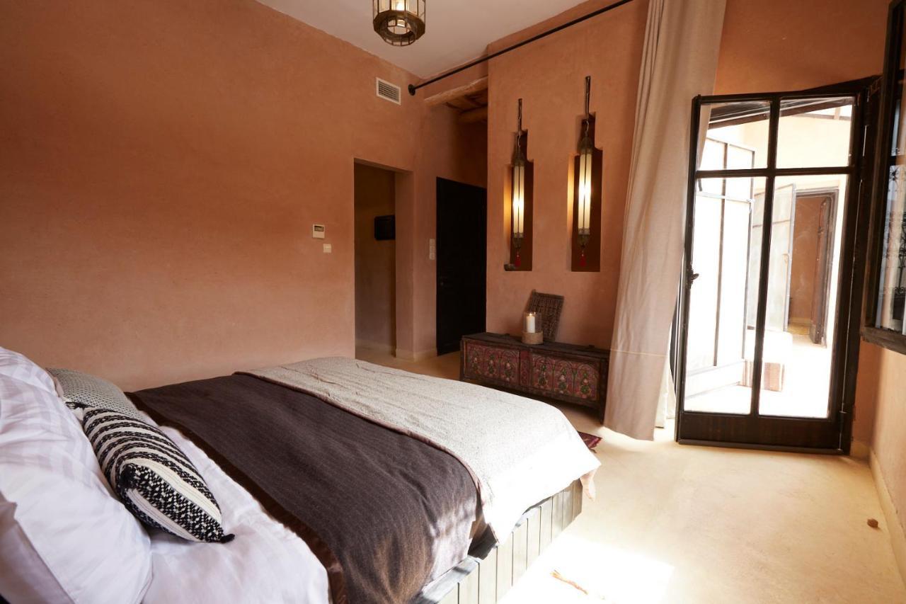 Hotel Kasbah Flilou à Ait Ougliff Extérieur photo