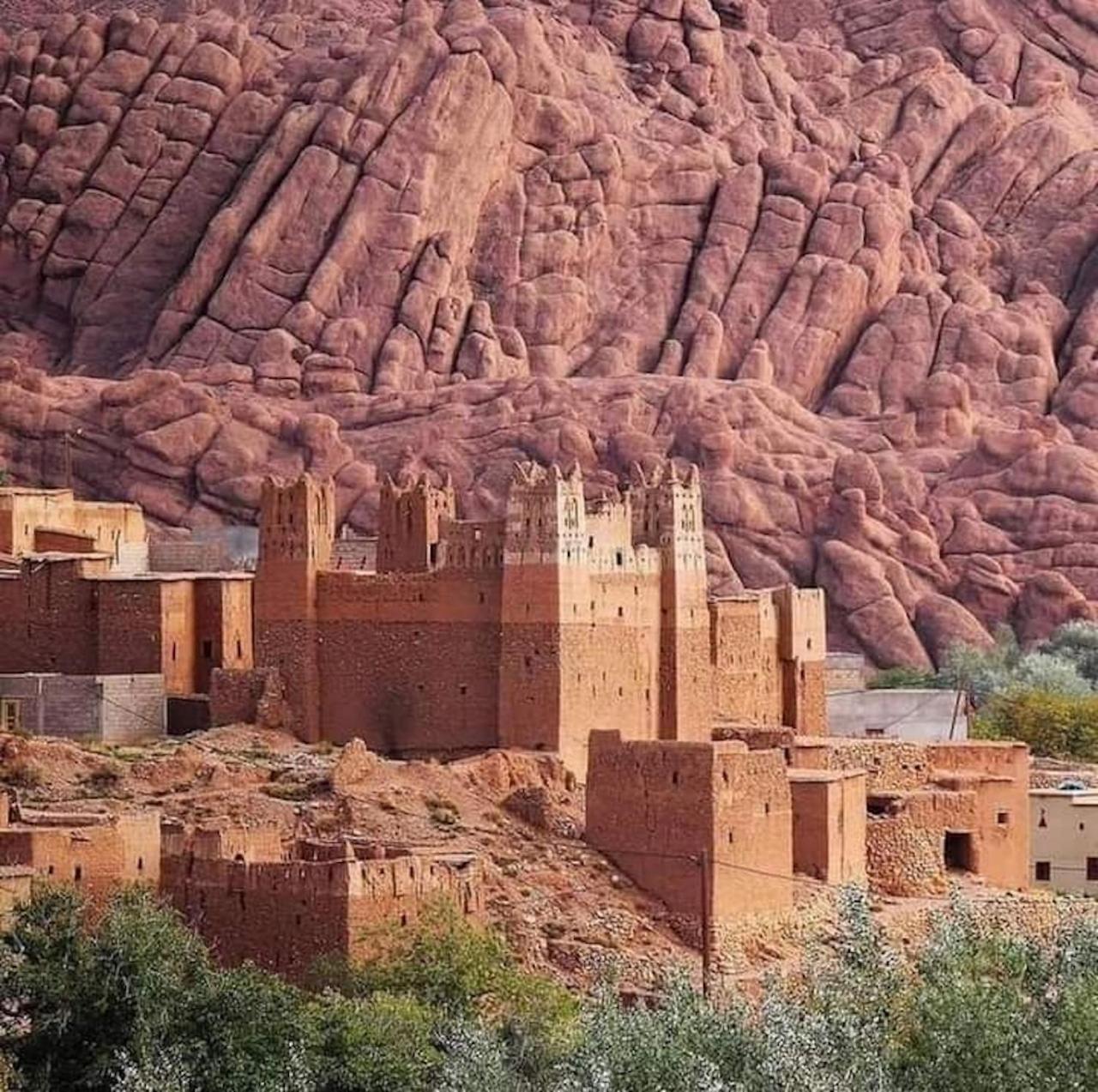 Hotel Kasbah Flilou à Ait Ougliff Extérieur photo